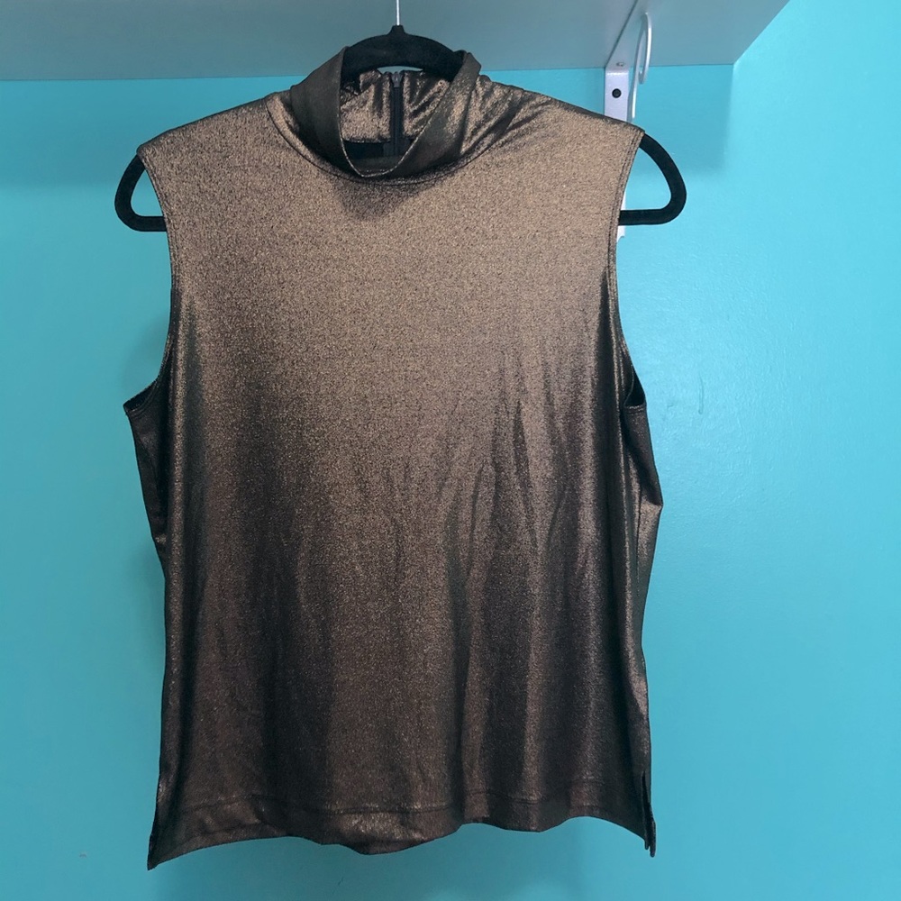 NWOT Laura Ashley Sleeveless Shimmer Top